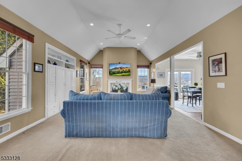 Valley - Residential