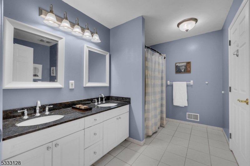 Valley - Residential