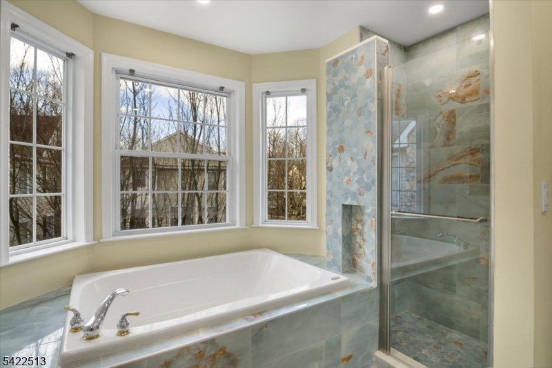 Arrowgate - Residential