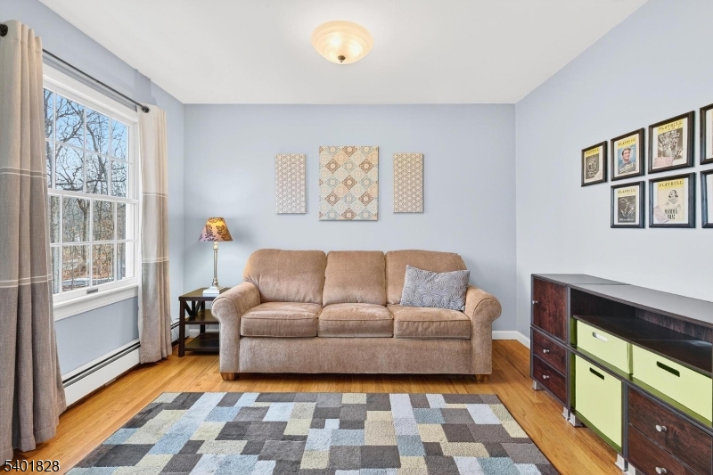 Schooleys Mountain - Residential