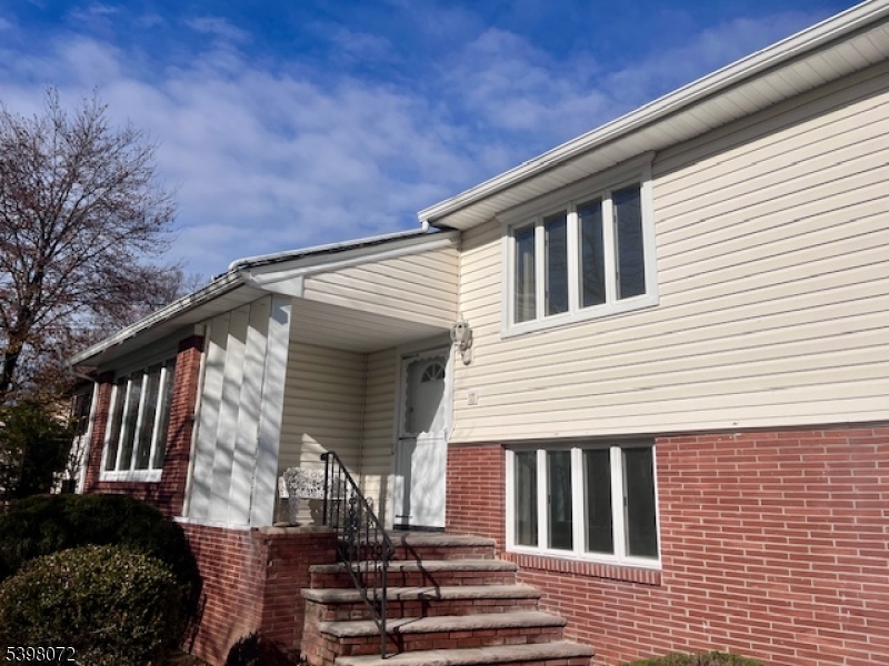 Englishtown - Residential