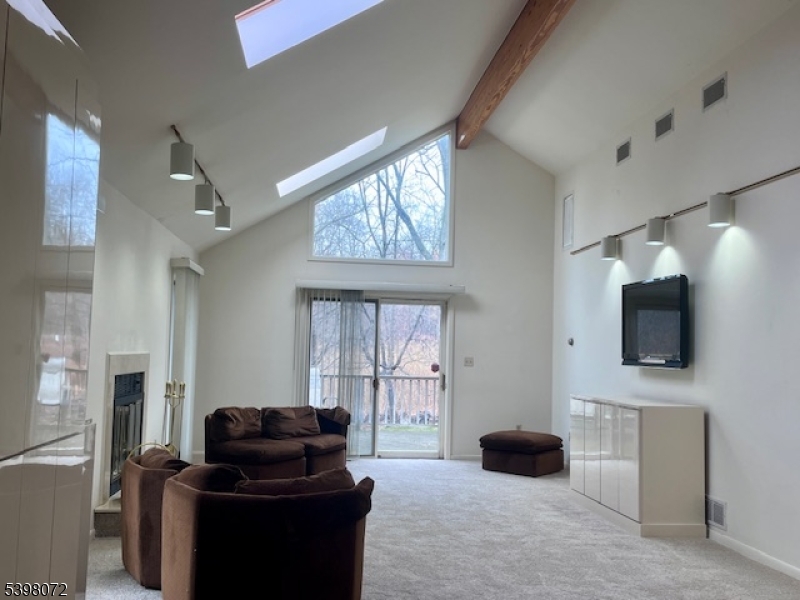 Englishtown - Residential