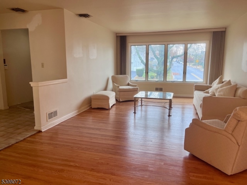 Englishtown - Residential