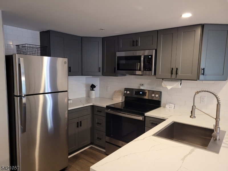 Mountain Creek - Residential