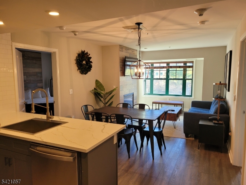 Mountain Creek - Residential