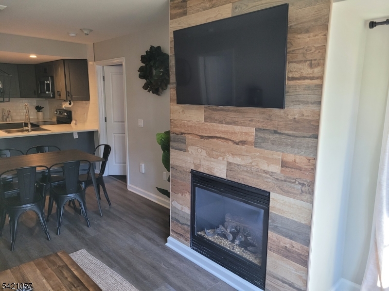 Mountain Creek - Residential