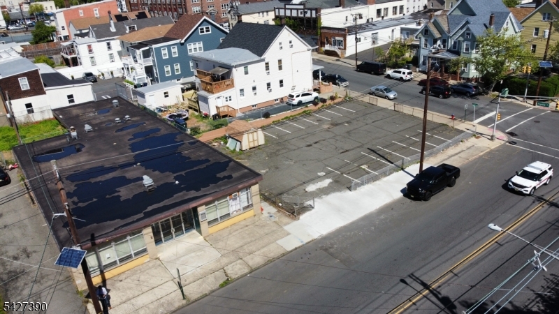 Marina District - Commercial Sale