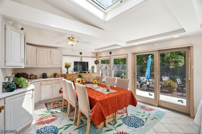 Colonia - Residential