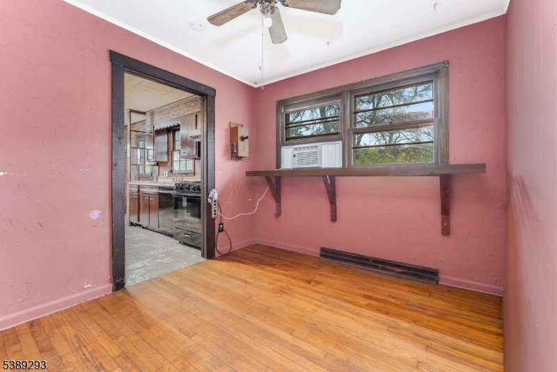 Raritan Twp., New Jersey 08822, United States, 2 Bedrooms Bedrooms, ,1 BathroomBathrooms,Residential,Coming Soon,222935