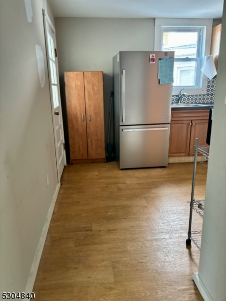 DOWNTOWN - Residential Lease