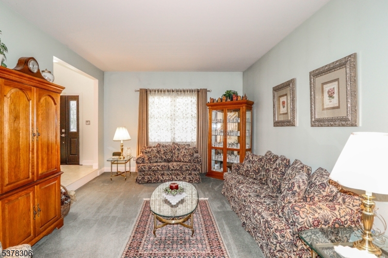 WILDFLOWER RIDGE - Residential