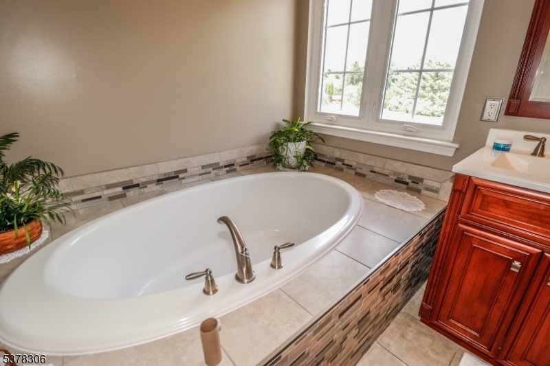 WILDFLOWER RIDGE - Residential