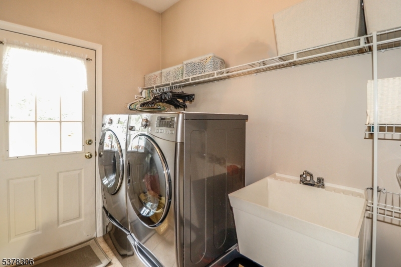 WILDFLOWER RIDGE - Residential