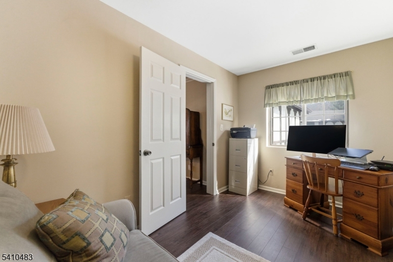 Ridge Gardens - Residential