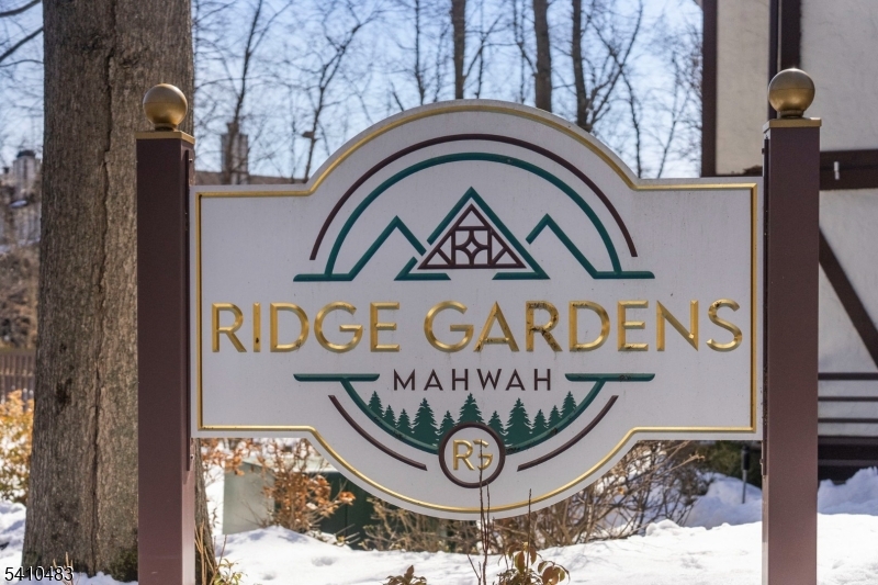 Ridge Gardens - Residential