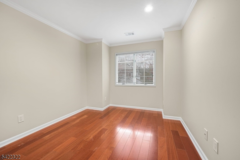 Montville Chase - Residential