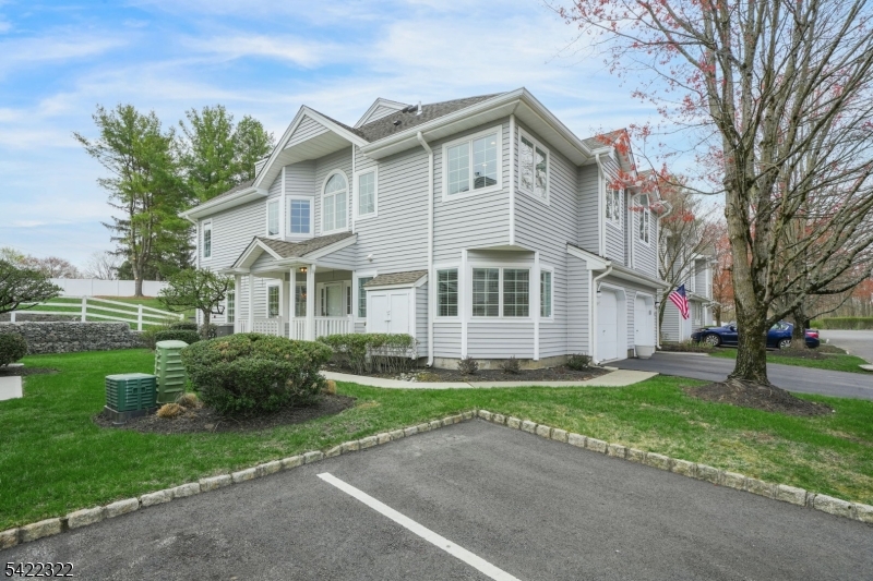 Montville Chase - Residential