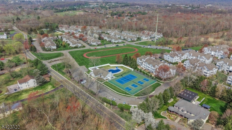 Montville Chase - Residential