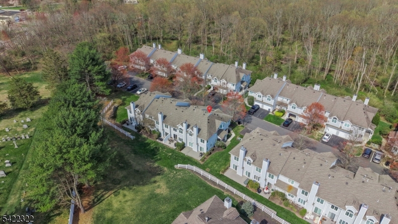 Montville Chase - Residential