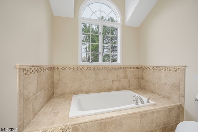 Montville Chase - Residential