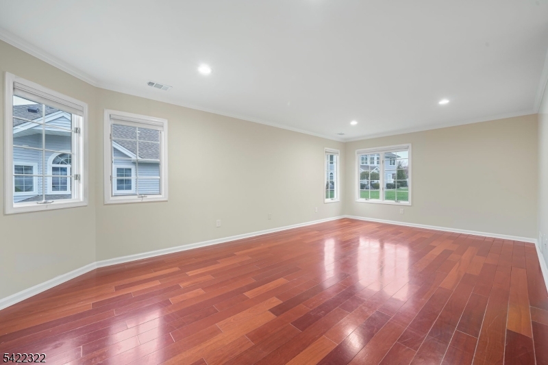 Montville Chase - Residential