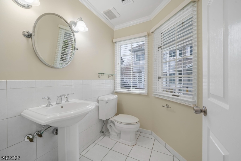 Montville Chase - Residential