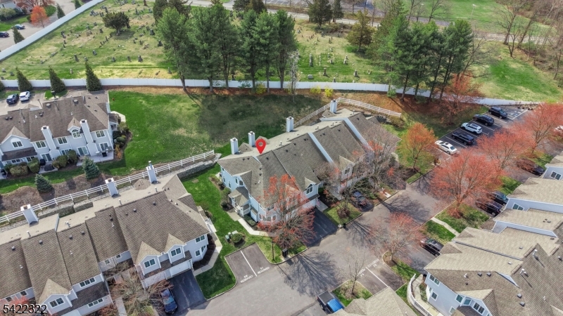 Montville Chase - Residential