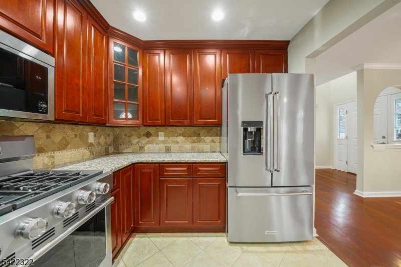 Montville Chase - Residential