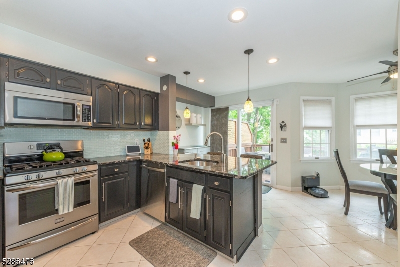 Skyline Village - Residential