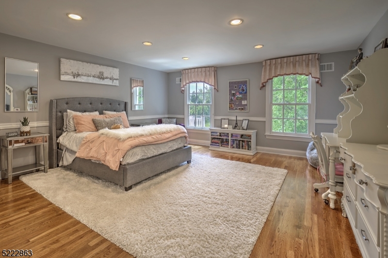 Bernardsville Mountain - Residential