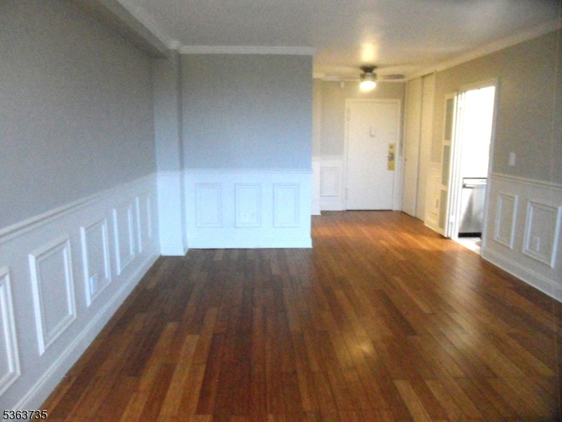 Falcon Towers - Residential