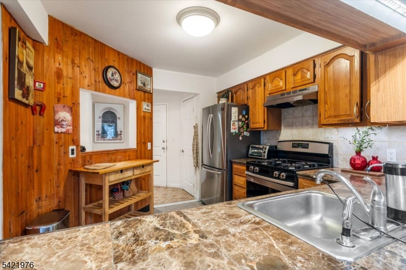 Garret Heights - Residential