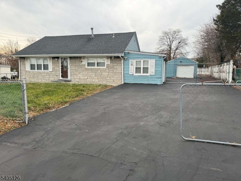 Durham Park, Stelton North - Residential