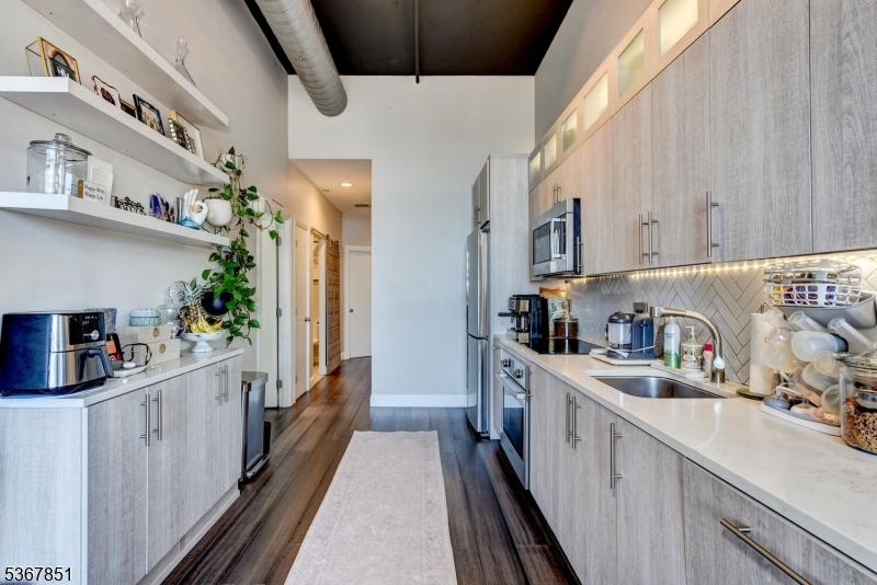 Zephyr Lofts - Residential