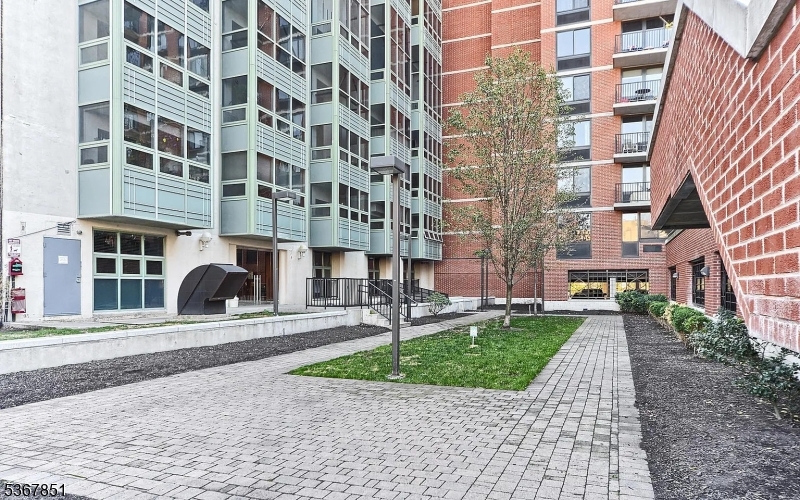 Zephyr Lofts - Residential