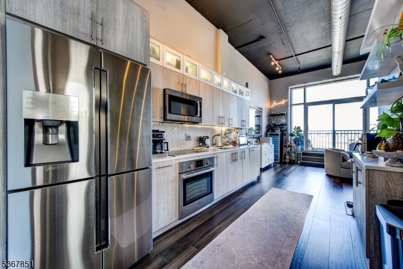 Zephyr Lofts - Residential