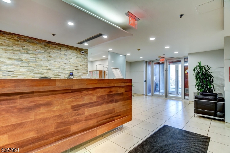 Zephyr Lofts - Residential