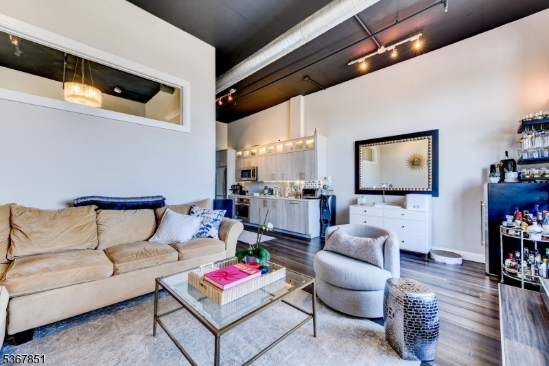 Zephyr Lofts - Residential