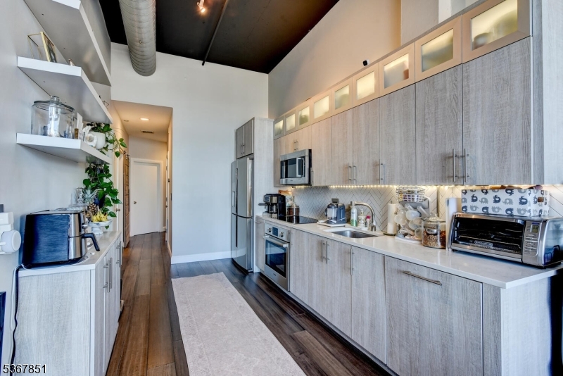 Zephyr Lofts - Residential