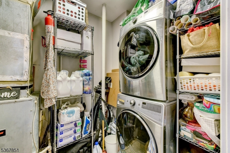 Zephyr Lofts - Residential