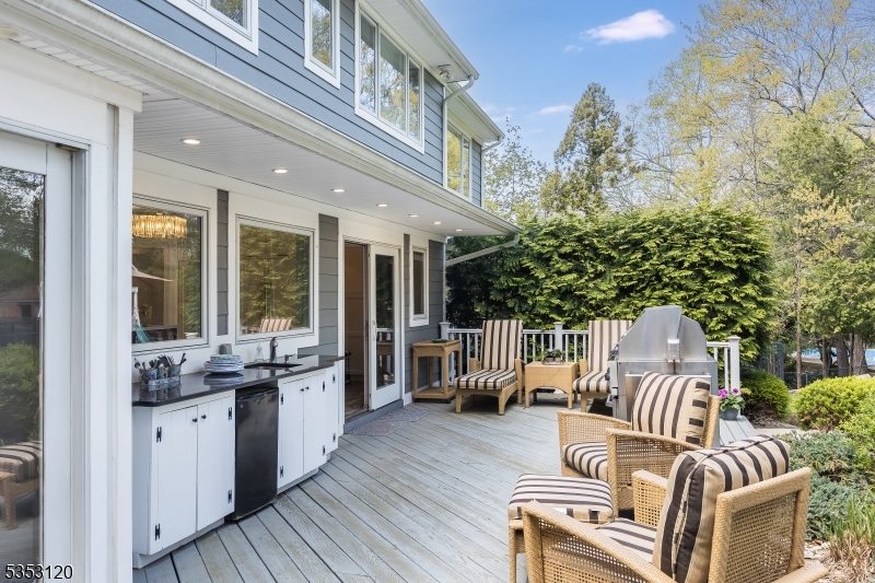 Riker Hill - Residential