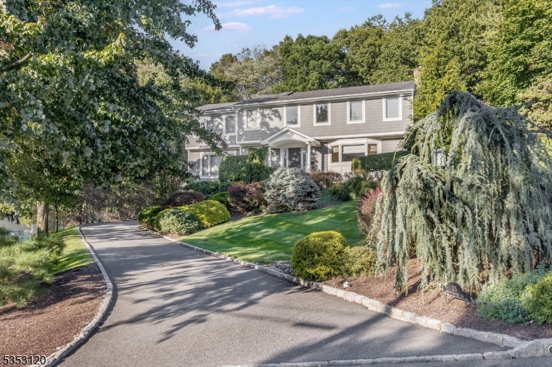 Riker Hill - Residential