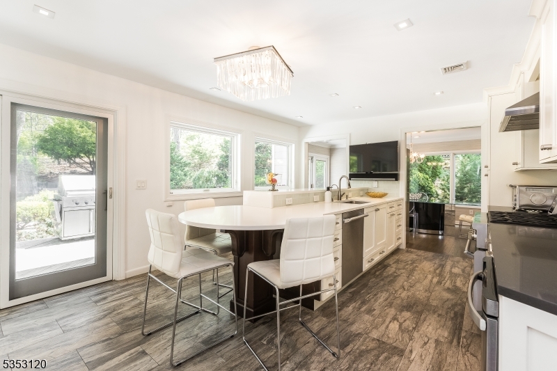 Riker Hill - Residential