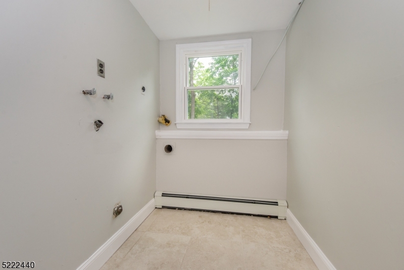 Lake Hiawatha - Residential Lease