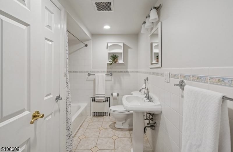 Hill Section - Residential