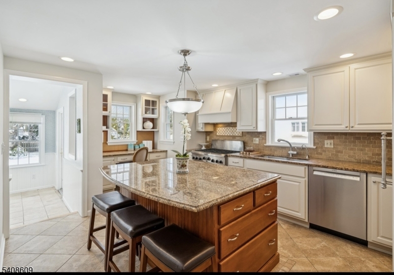 Hill Section - Residential