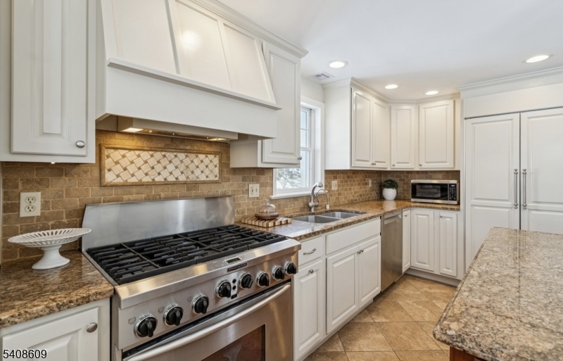 Hill Section - Residential