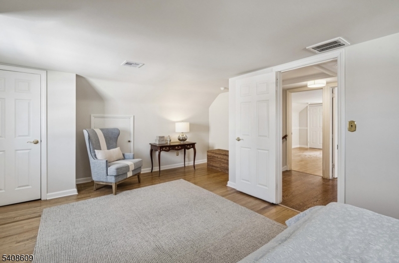 Hill Section - Residential