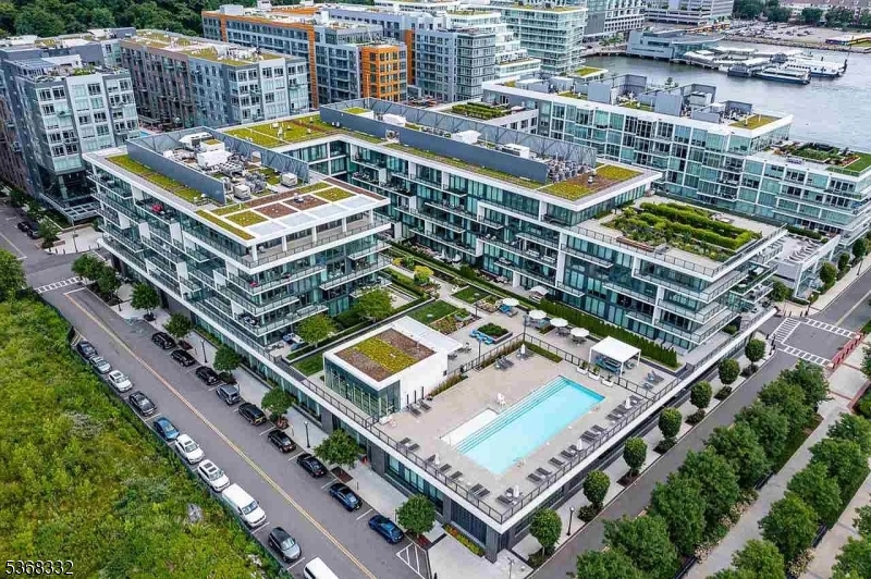 Port Imperial - Residential