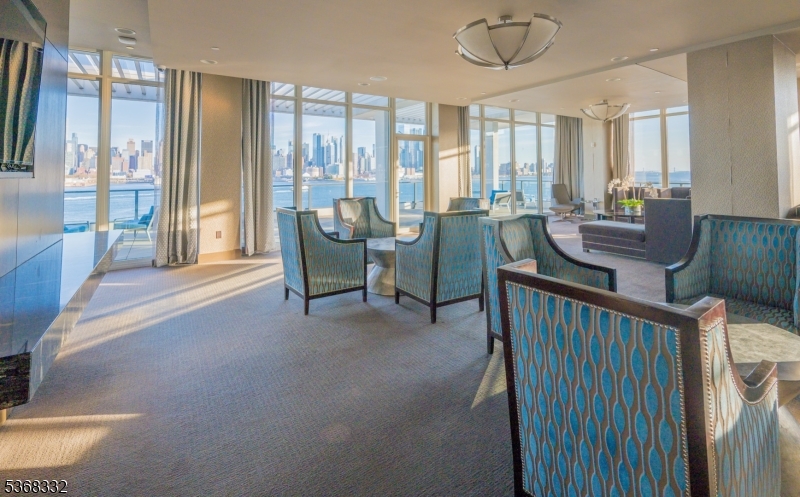 Port Imperial - Residential